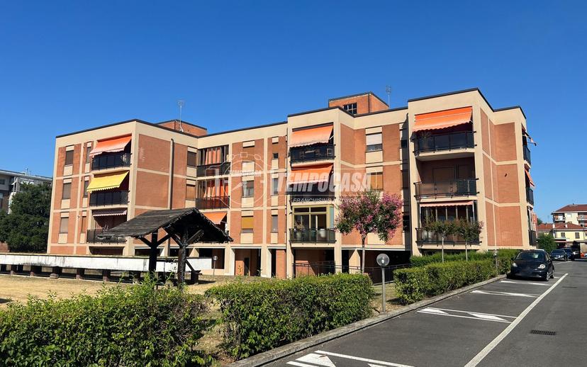 Trilocale in Strada Piossasco 16, Orbassano