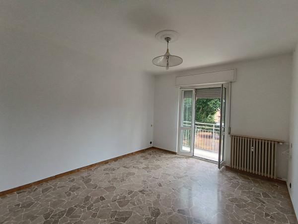 Trilocale in Via Vercelli 4, Cerro Maggiore — foto 2 di 5
