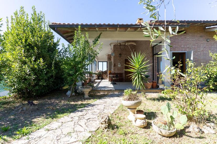 Villa in Alvadori 50050, Montaione — foto 2 di 5