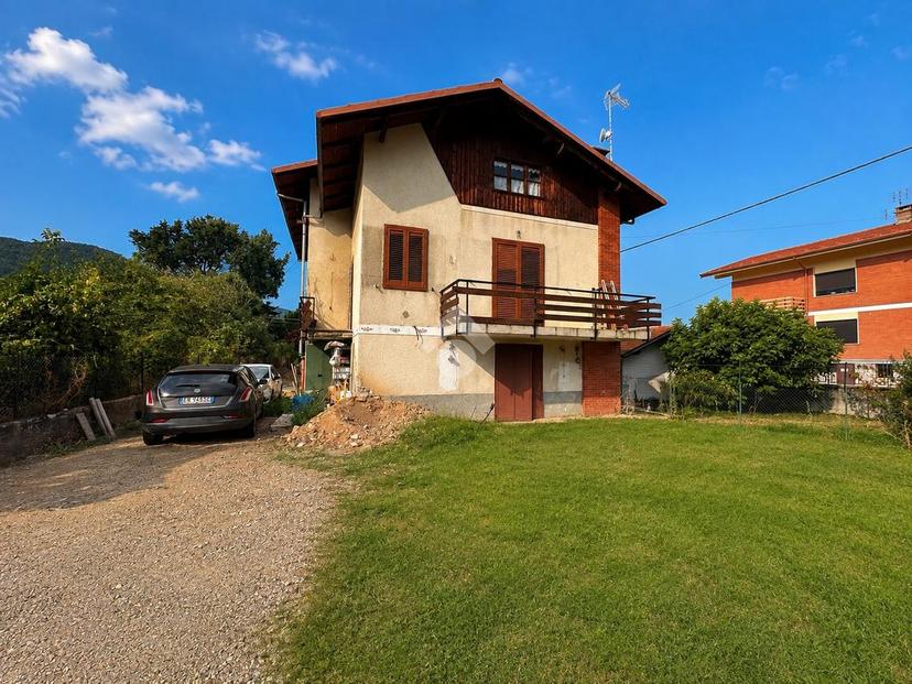 Villa in Via Ollasio 37, Giaveno — foto 2 di 5