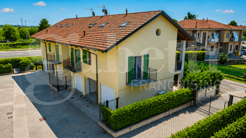 Terratetto unifamiliare in Corso Savona  98, Moncalieri — foto 3 di 5