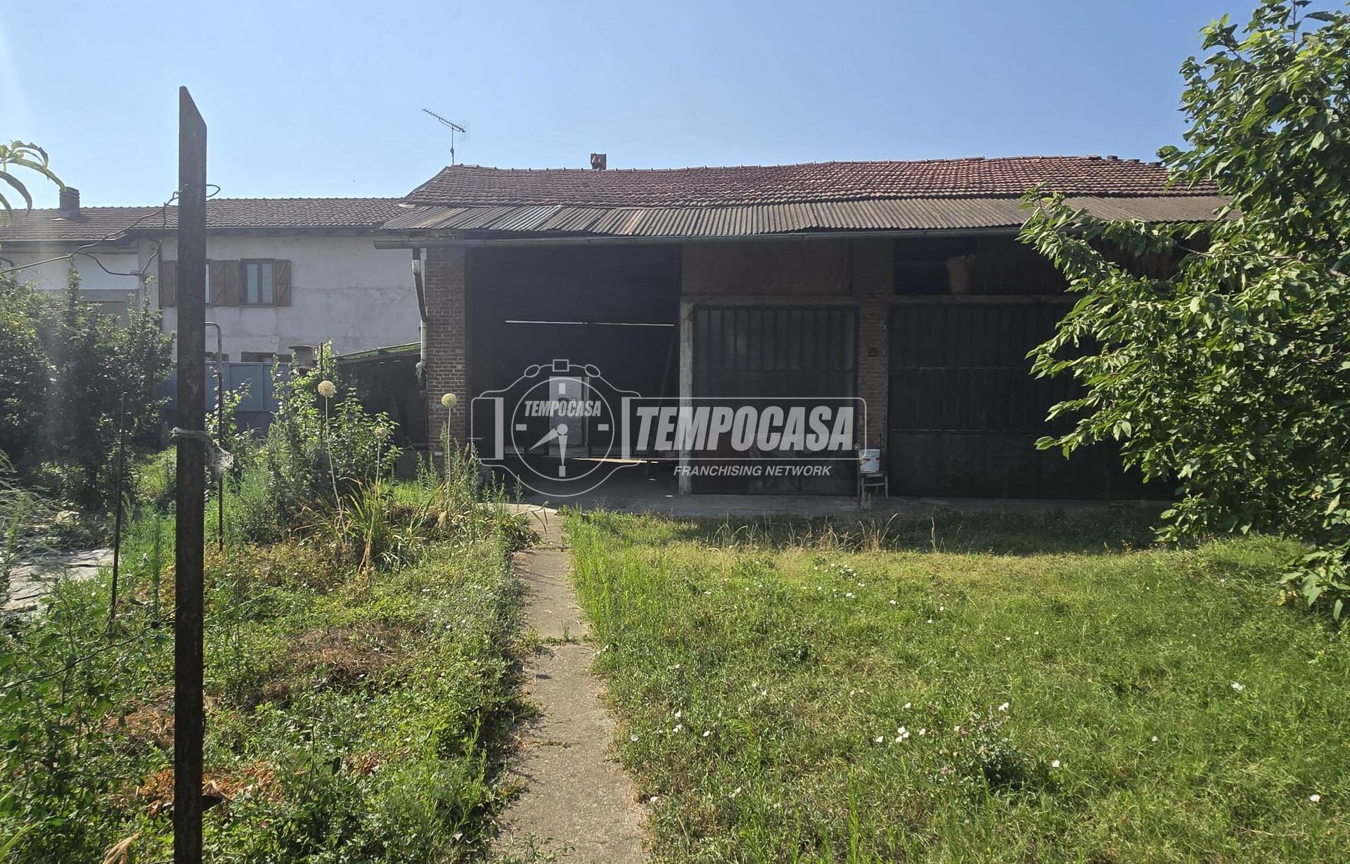 Casa indipendente in Via Rubinetti 14, Carmagnola