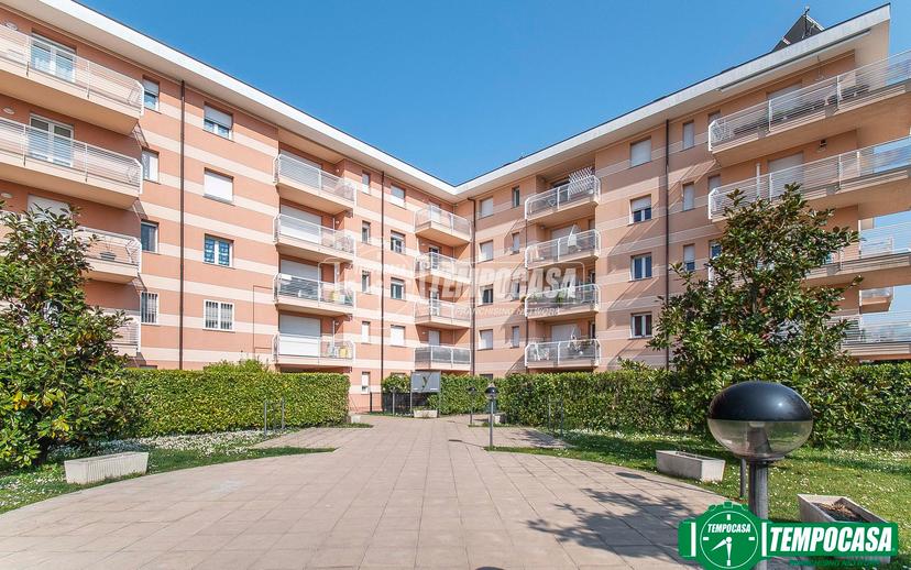 Quadrilocale in Via Bozzente 30, Rescaldina