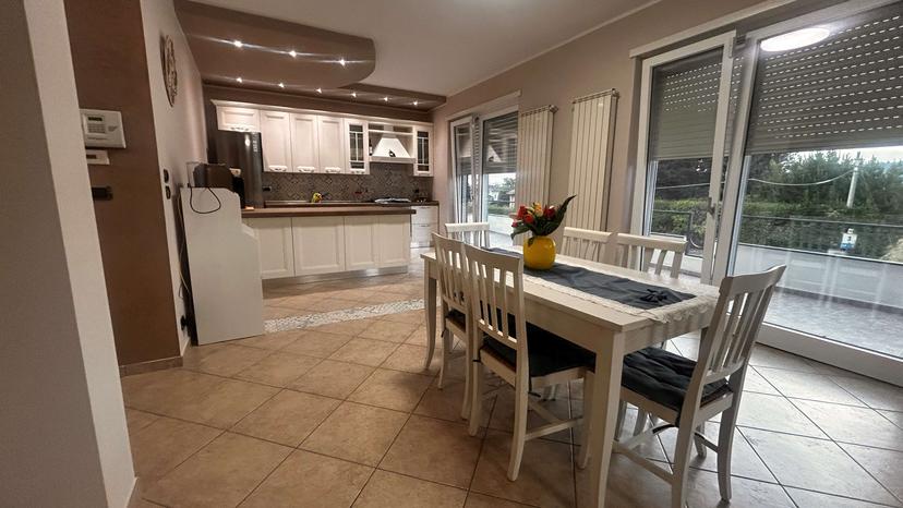 Porzione di villa in Via Bivio, Frossasco — foto 3 di 5