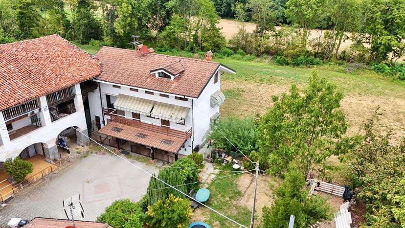 Casa indipendente in Via Calvettera 76, Giaveno — foto 3 di 5
