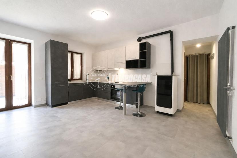 Casa indipendente in Via Roma, Candia Canavese — foto 2 di 5