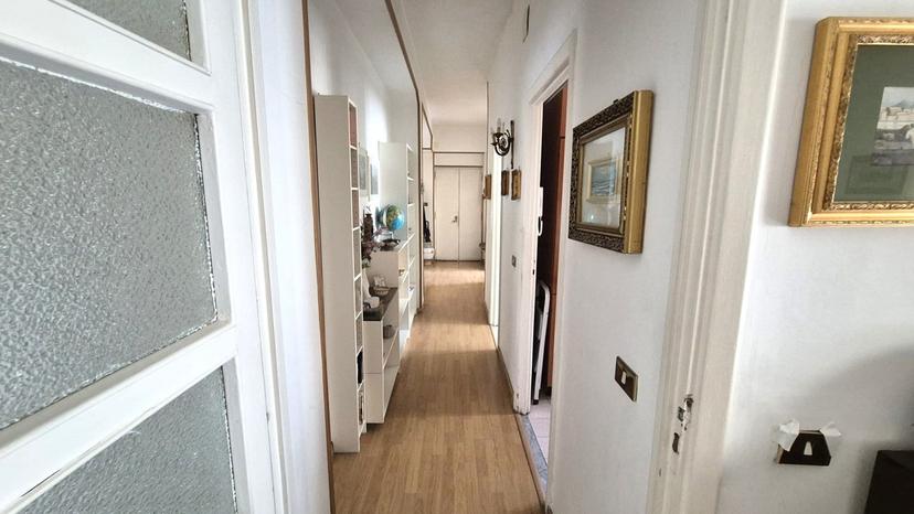 Quadrilocale in Via Francesco Cilea 145, Napoli