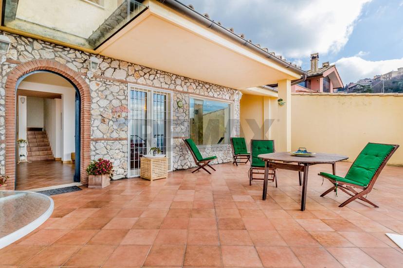 Villa in Via degli Ubriachi Snc, Sant'Angelo Romano
