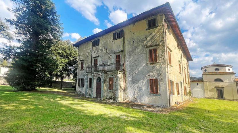 Villa, Reggello