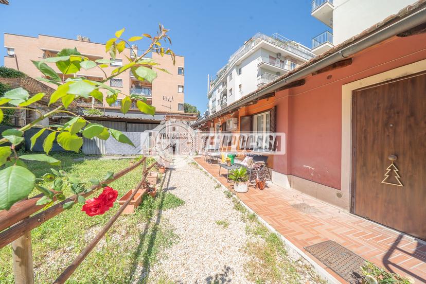 Monolocale, Roma