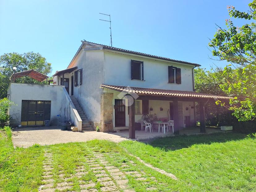 Casa indipendente in Via del Prataccio 4, Rignano Flaminio — foto 3 di 5