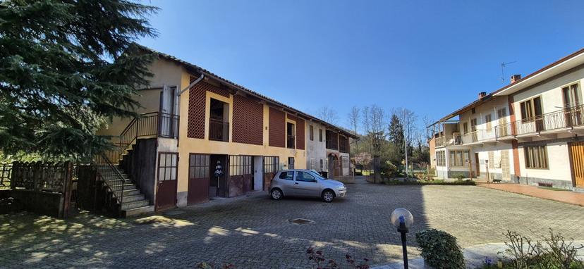 Casa indipendente in Via Marconi, Lauriano — foto 3 di 5
