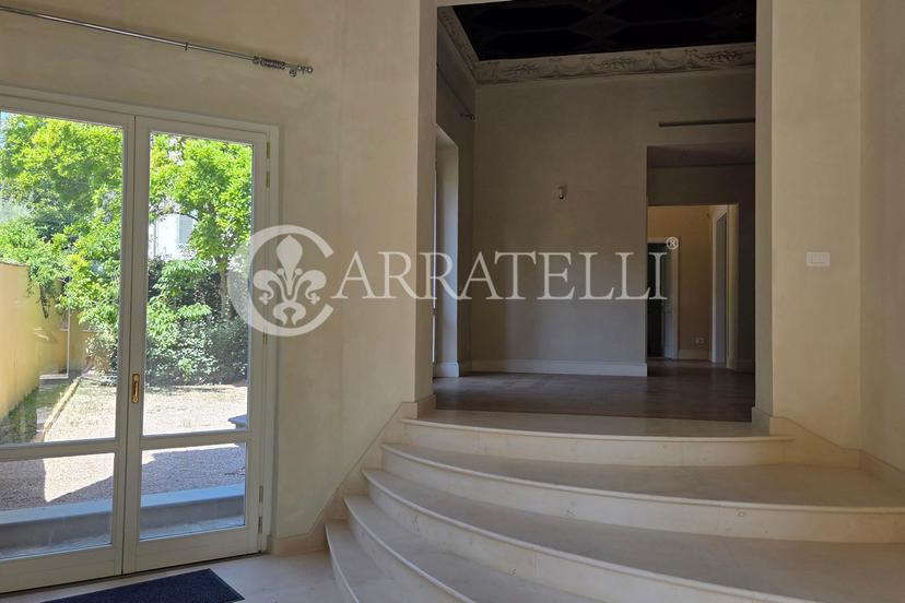 Villa in Via dei Bastioni 10, Firenze — foto 2 di 5