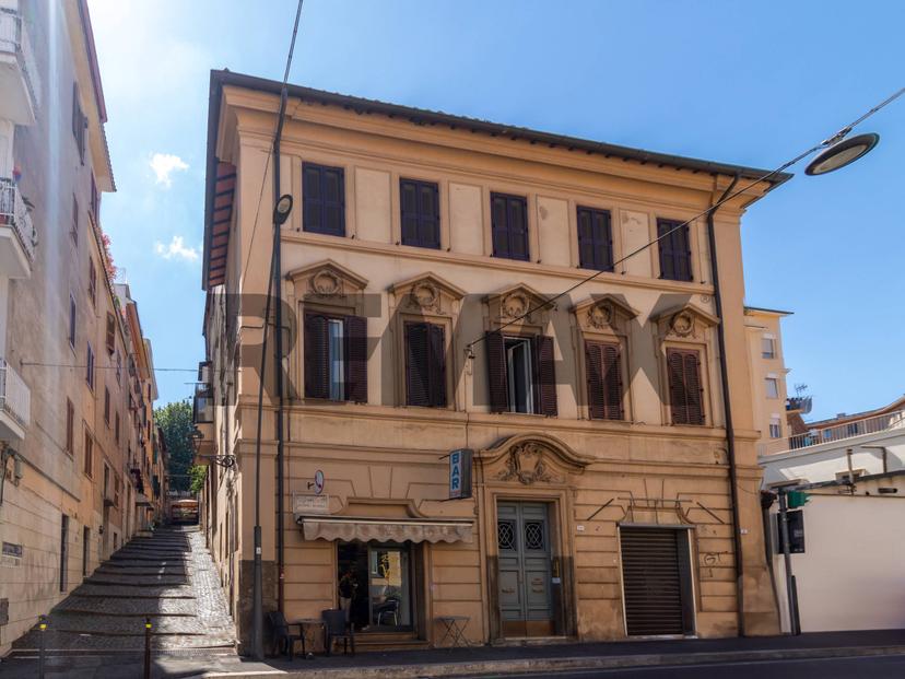 Trilocale in Via Luciano Manara 24, Frascati — foto 4 di 5