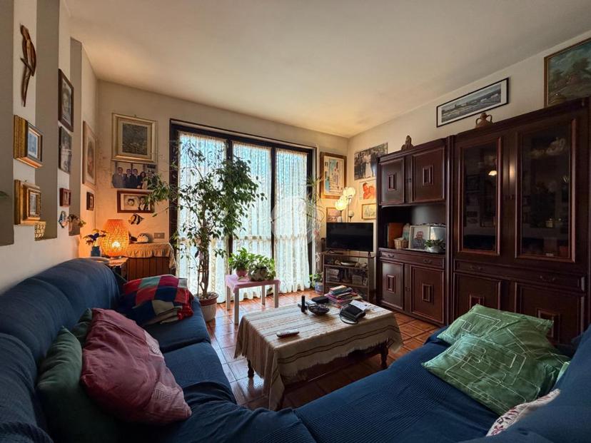 Villa a schiera in Via Veronese 14, Pessano con Bornago — foto 3 di 5
