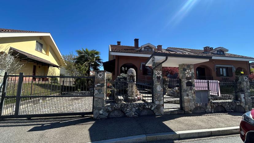Appartamento in Via Don Romano Grosso, Airasca