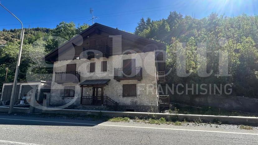 Appartamento in Via Susa, Bardonecchia — foto 2 di 5