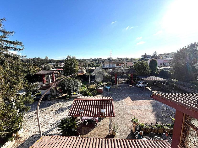 Villa in Via dei Carrubi 7, Ardea