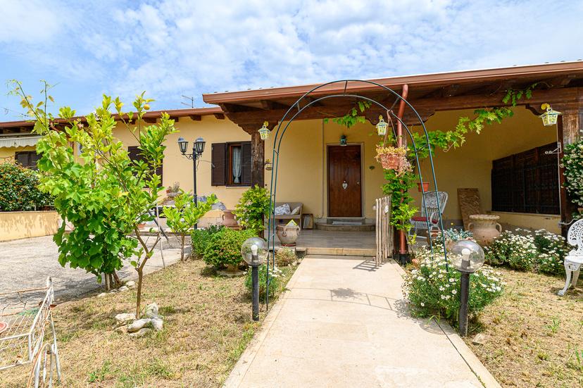 Casa indipendente in Via Giambattista Niccolini 90, Guidonia Montecelio — foto 5 di 5