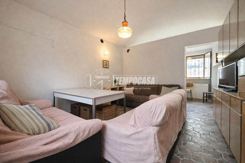 Casa indipendente in Via Principe Tommaso, Foglizzo