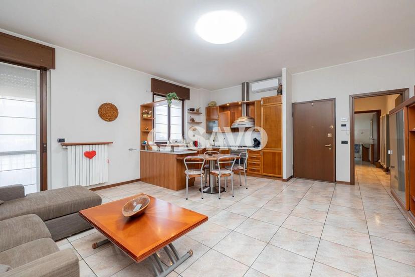 Trilocale in Via Francesco Petrarca 22, Senago — foto 5 di 5