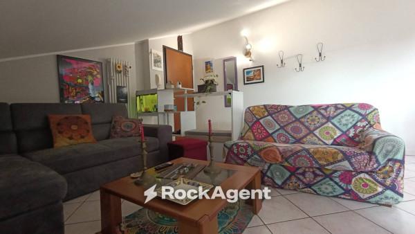 Mansarda in Via Fratelli Cervi 41, Trezzano Rosa — foto 4 di 5