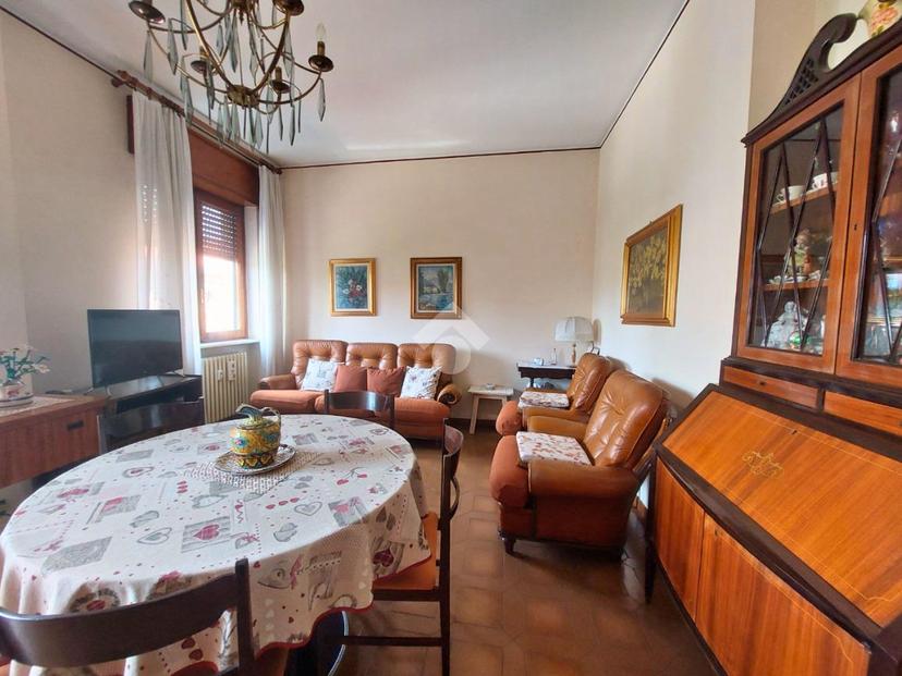 Trilocale in Via 25 Aprile 3, Vittuone
