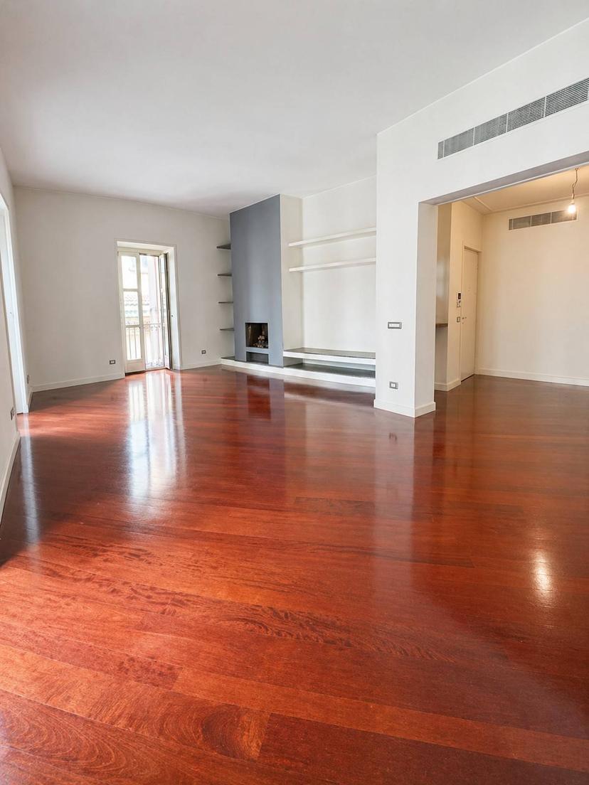 Appartamento in Via Morigi 3a, Milano