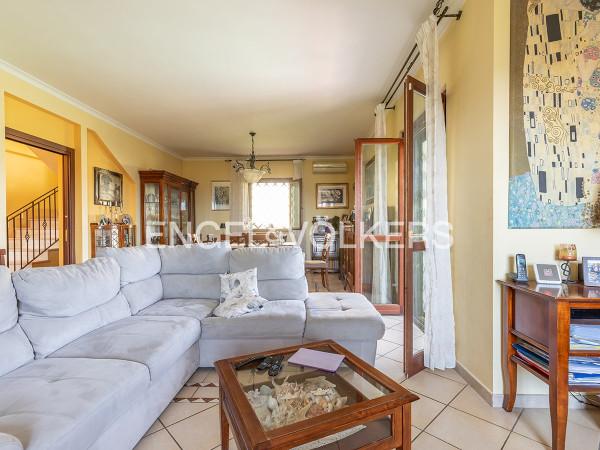 Villa bifamiliare in Via Nettuno, Guidonia Montecelio — foto 3 di 5