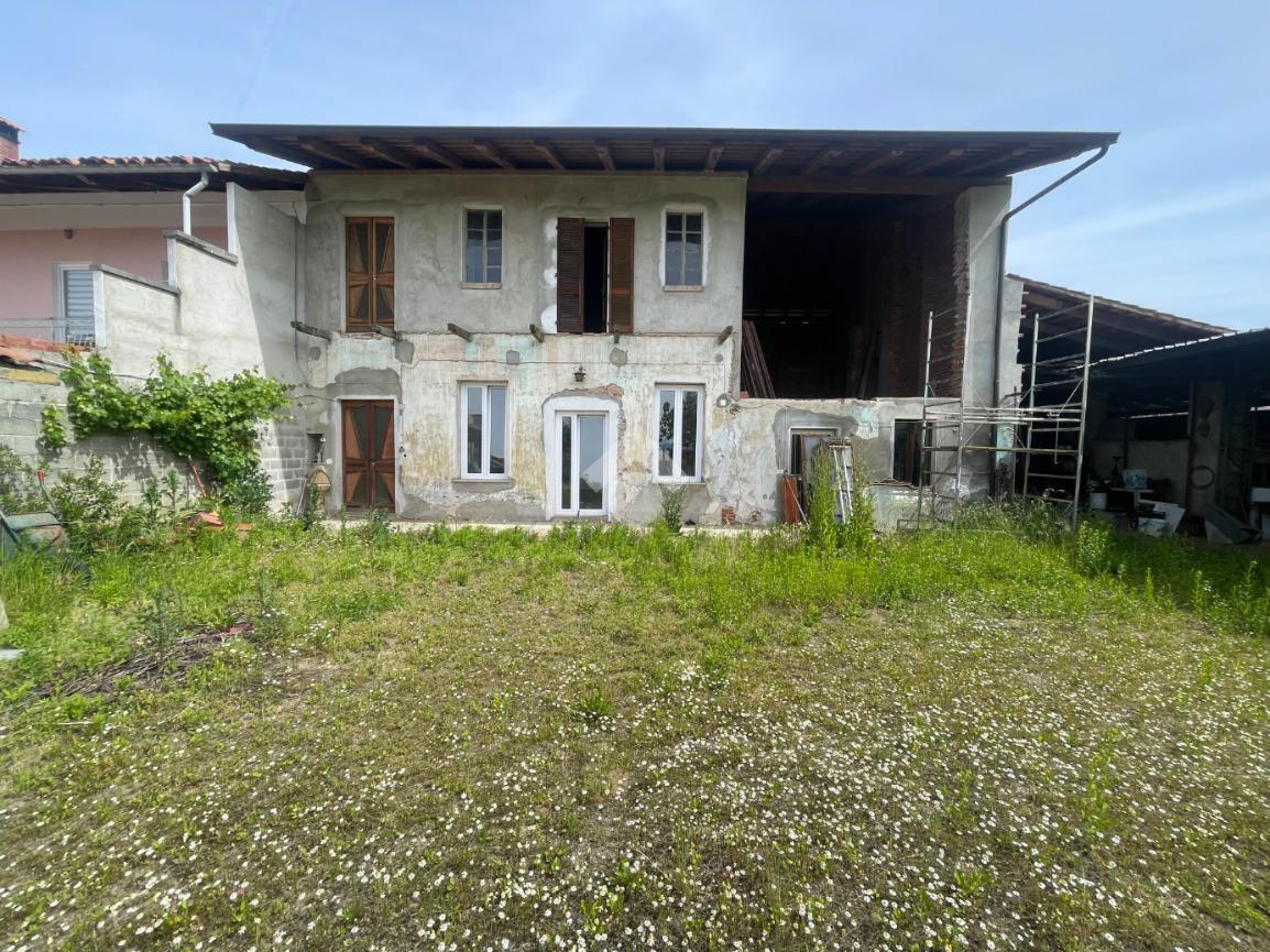 Casa indipendente in Vicolo Conto 9, San Giusto Canavese