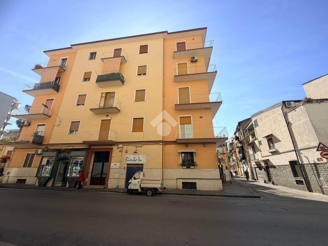 Appartamento in Via Giuseppe Cosenza 104, Castellammare di Stabia