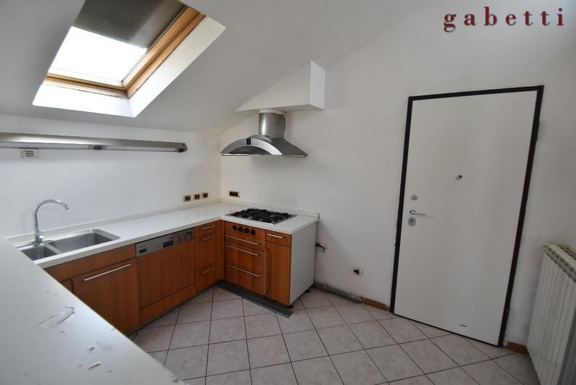 Mansarda in Via Puccini  15, Pregnana Milanese — foto 2 di 5
