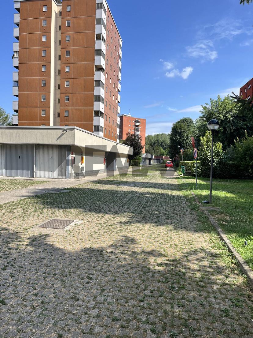 Bilocale in Via dei Missaglia 27, Milano