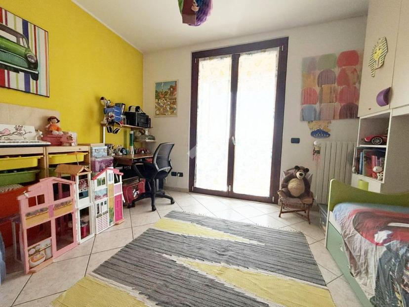 Trilocale in Via Fratelli Bandiera 15, Peschiera Borromeo — foto 5 di 5