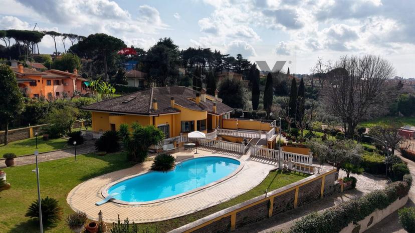 Villa in Via Colle Pizzuto 13, Frascati