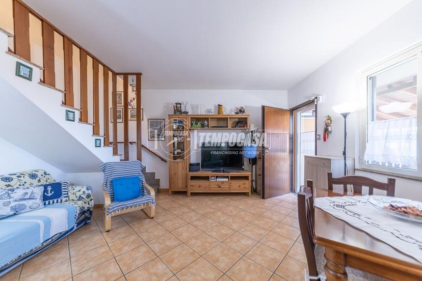 Casa indipendente in Via Roma 87, Ladispoli — foto 2 di 5