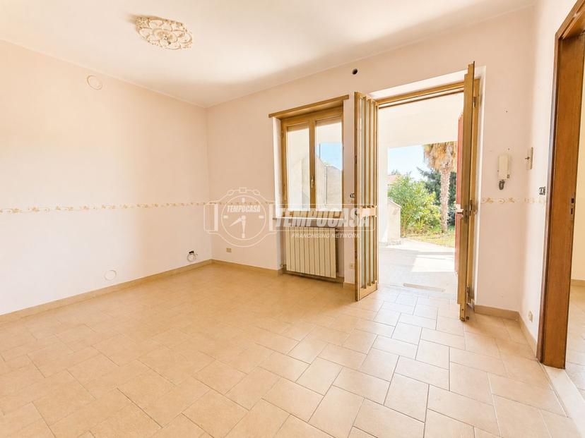 Villa a schiera in Via XXV Aprile, Mazzè — foto 2 di 5