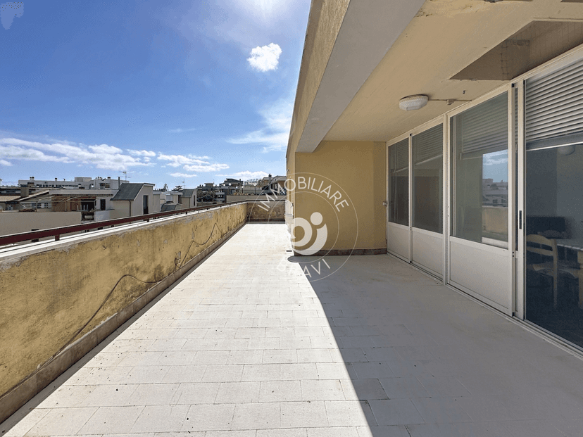 Trilocale in Via delle Dalie, Santa Marinella