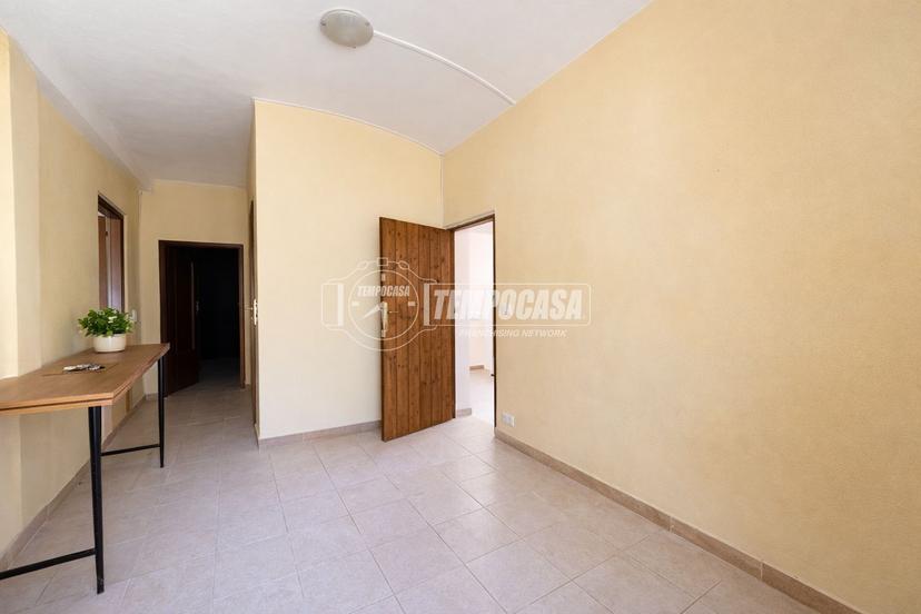 Casa indipendente in Via San Michele, Mazzè — foto 4 di 5