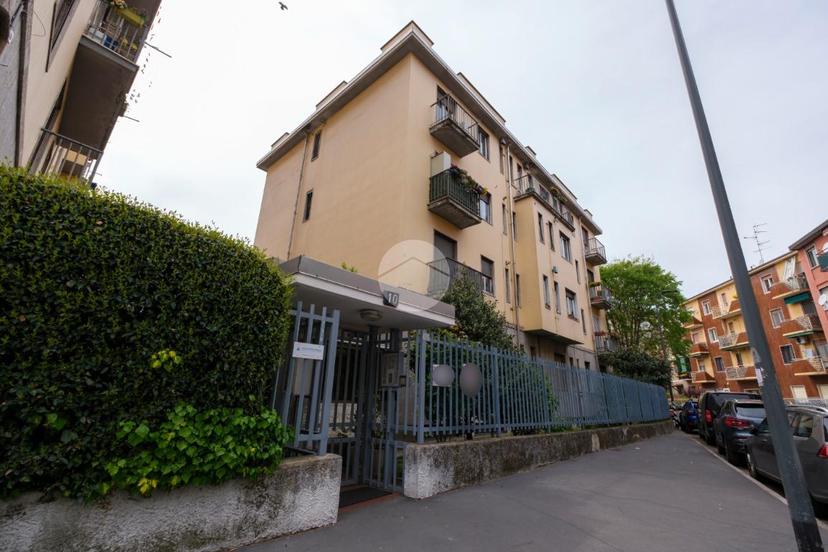 Monolocale in Via Valle Antigorio 10, Milano