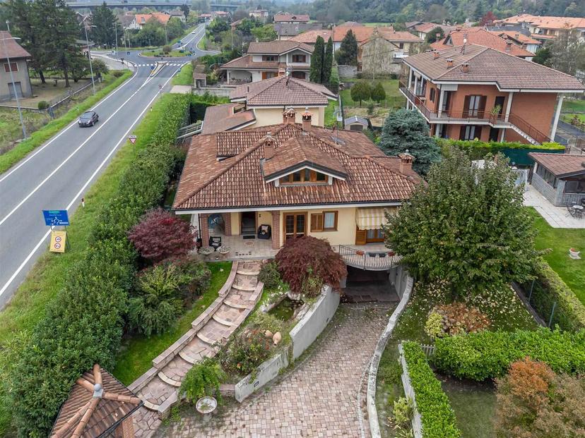 Villa in San Valeriano, Borgone Susa — foto 3 di 5