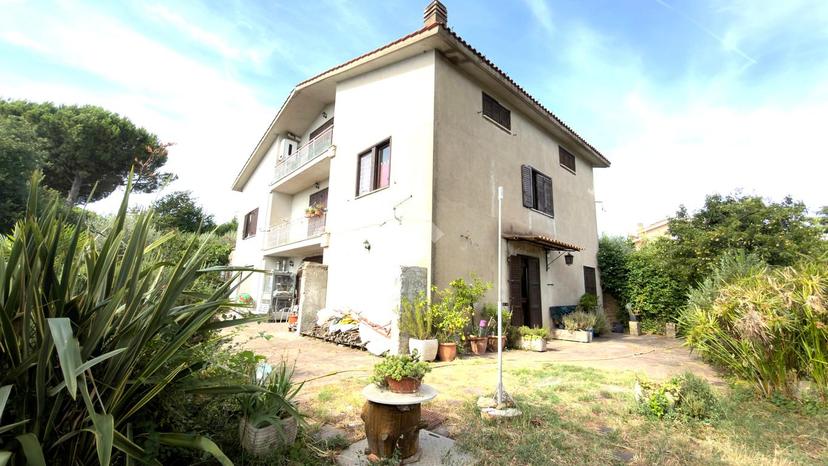 Casa indipendente in Via delle Grotte 1370, Morlupo — foto 4 di 5