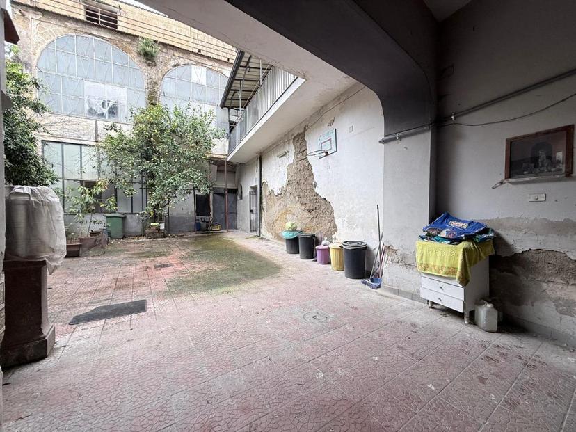 Villa in Via Libertini 19, Caivano