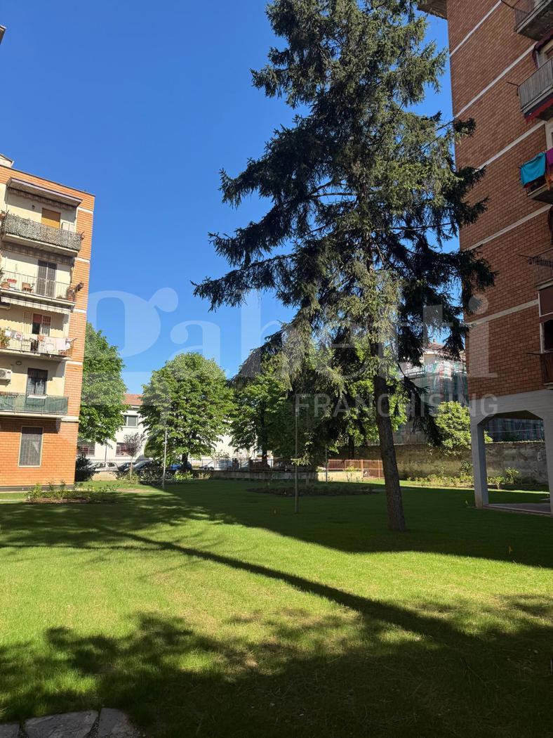 Quadrilocale in Via Cardinale Gil De Albornoz, Bologna