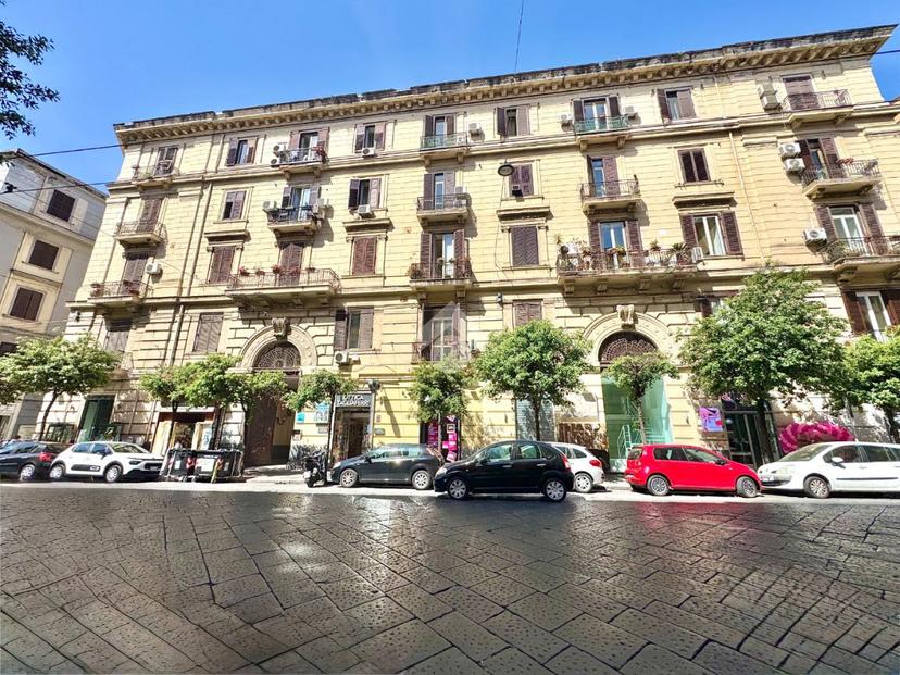 Bilocale in Corso Giuseppe Garibaldi 131, Napoli