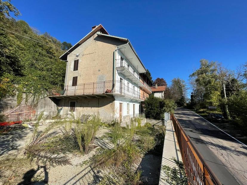 Casa indipendente in Borgata Levrette 1, Valgioie