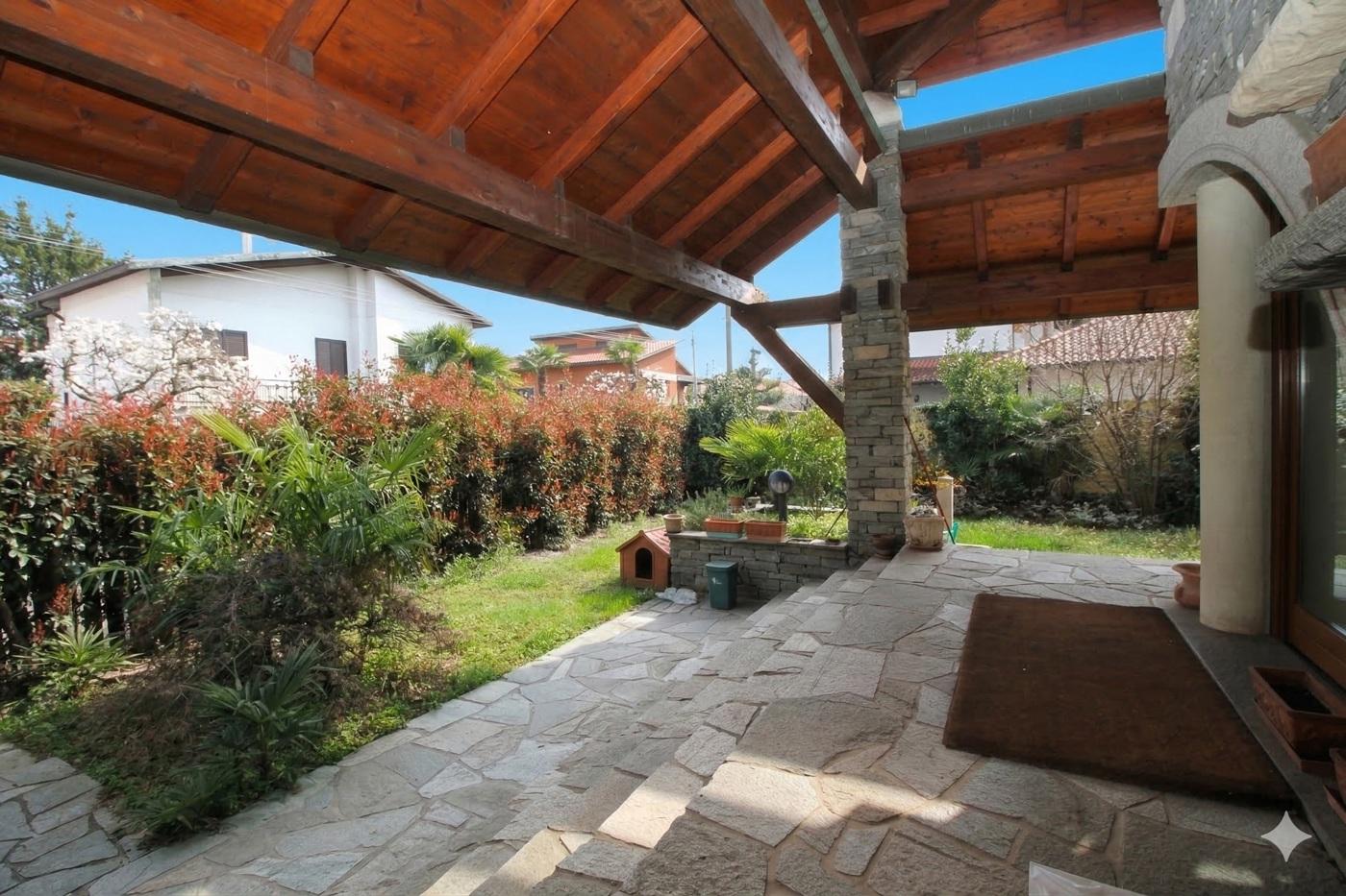 Villa in Via Monte Cervino 1, Canegrate