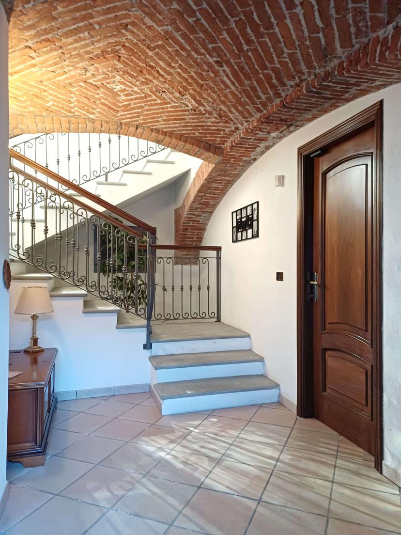 Porzione di casa in Vicolo della Tettoia 7, Lanzo Torinese
