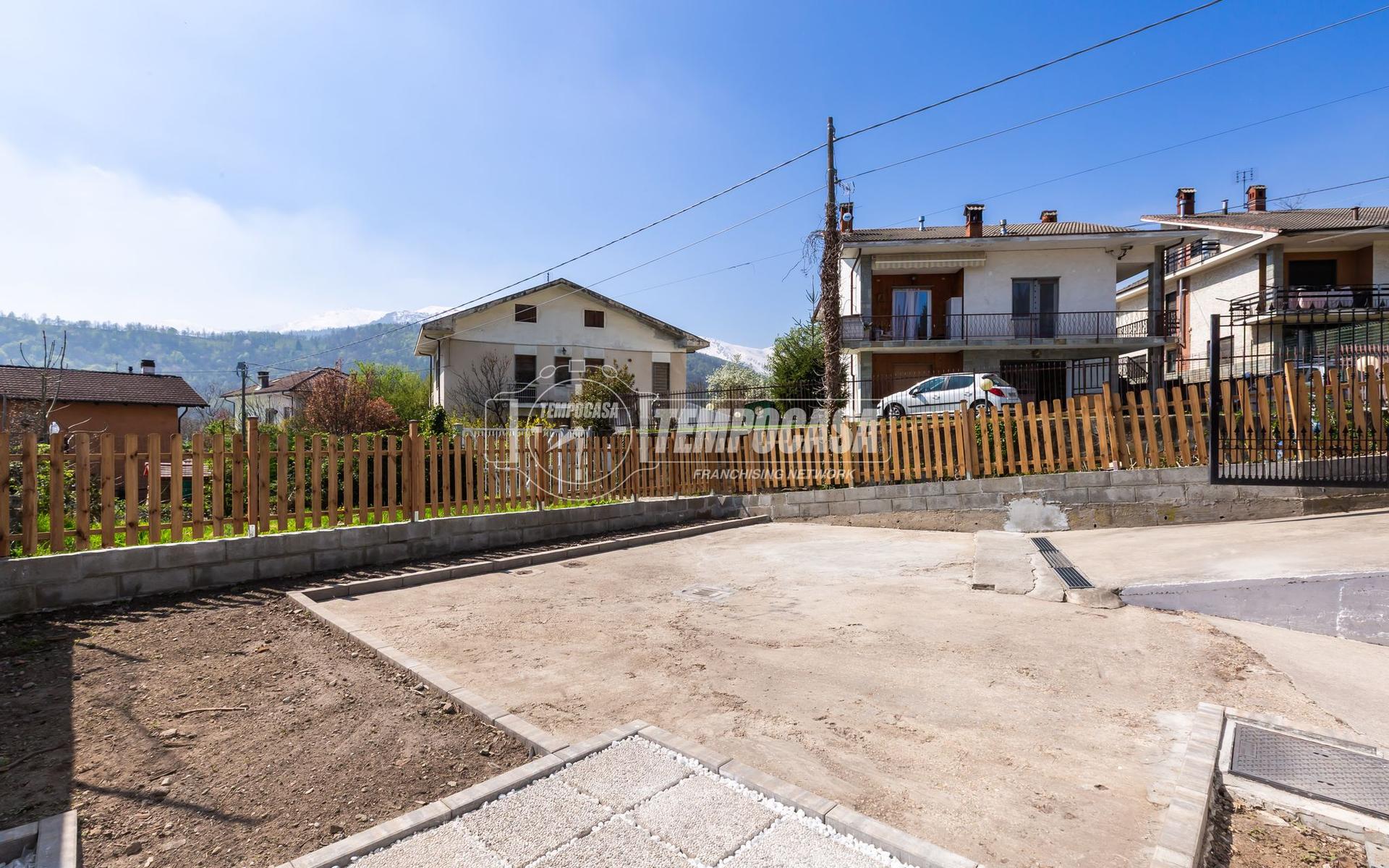 Casa indipendente in Via Freinetto, Coazze