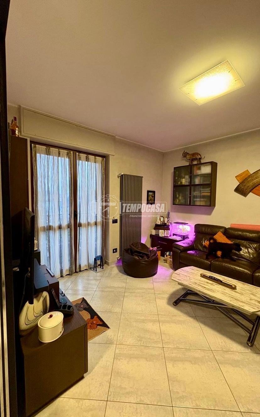 Quadrilocale in Via I Maggio, Buccinasco — foto 2 di 5